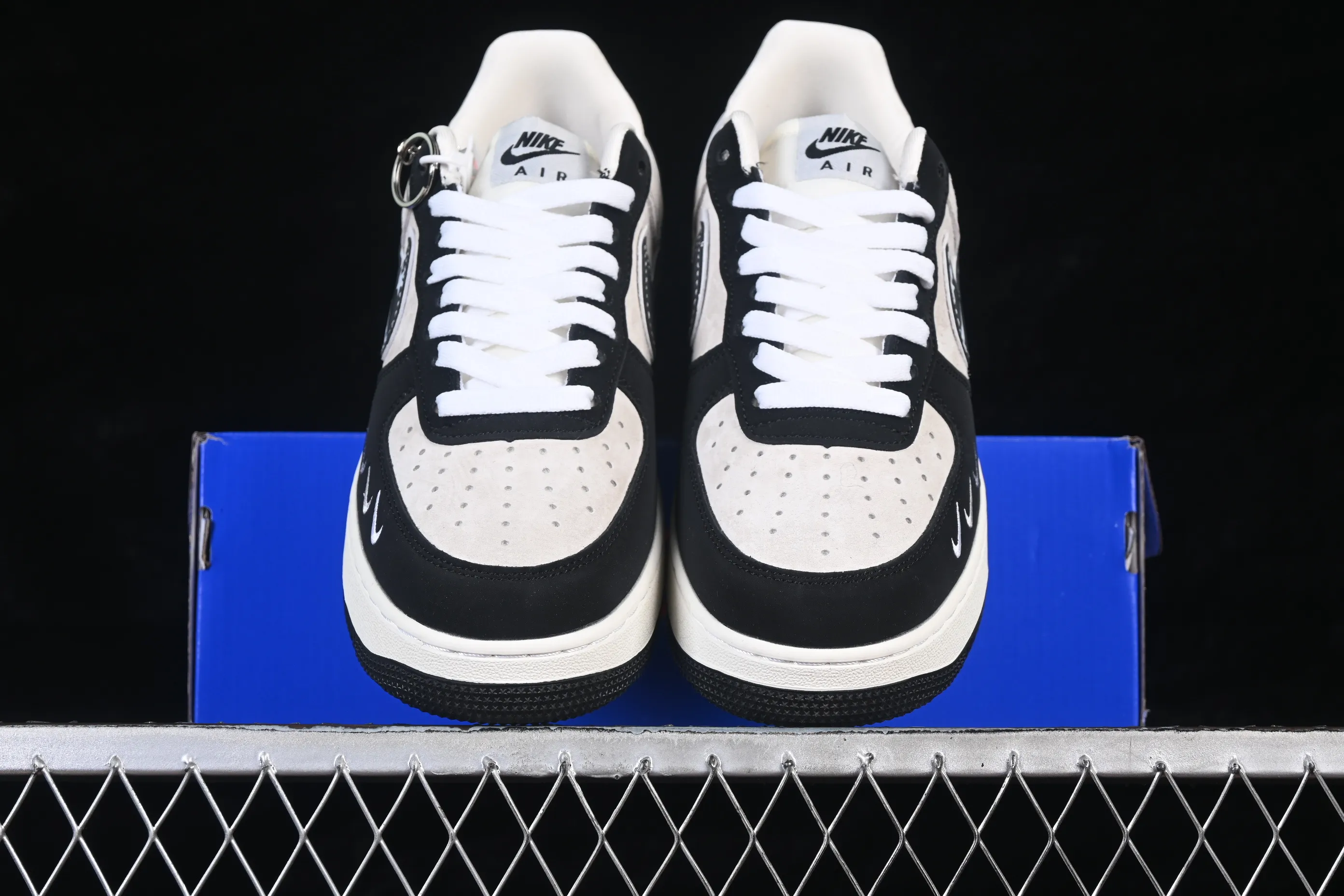 All categories Nk Air Force 1 Air Force series Nk Air Force 1 Low Air Force low-top Nike Air Force 1'07 Low joint model Air Force 1 low-top casual sneakers SY1388-024